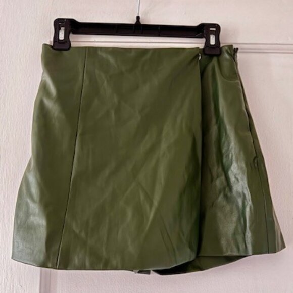 Jason Wu Faux Leather Green Mini Skort - Picture 1 of 6